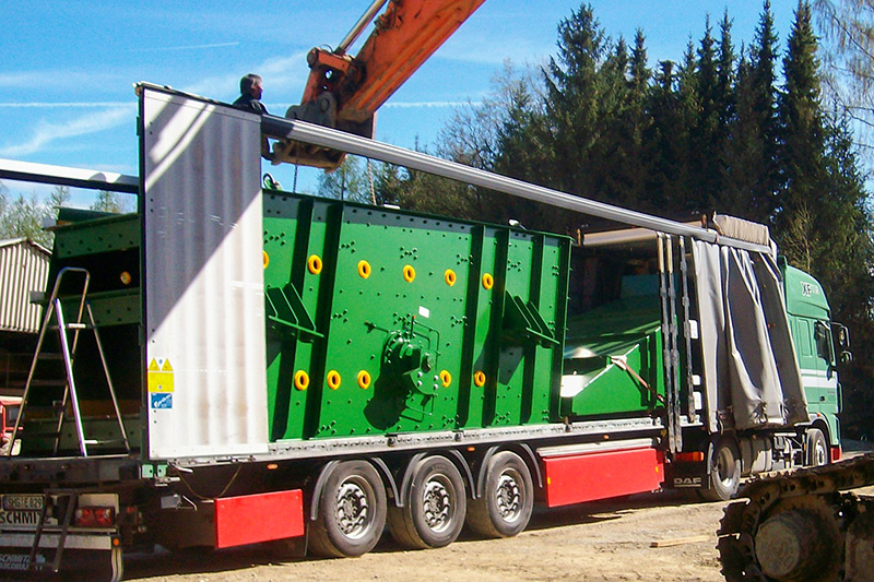 3-Achs Planentrailer